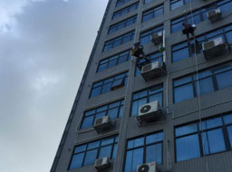 ��ݸ��ǽ��װ��©ʩ��